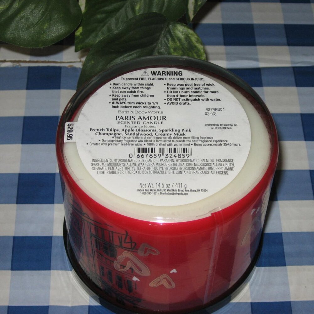 BBW Emily In Paris  3 Wick Candle  Paris Amour NEW NIB - Picture 7 of 8